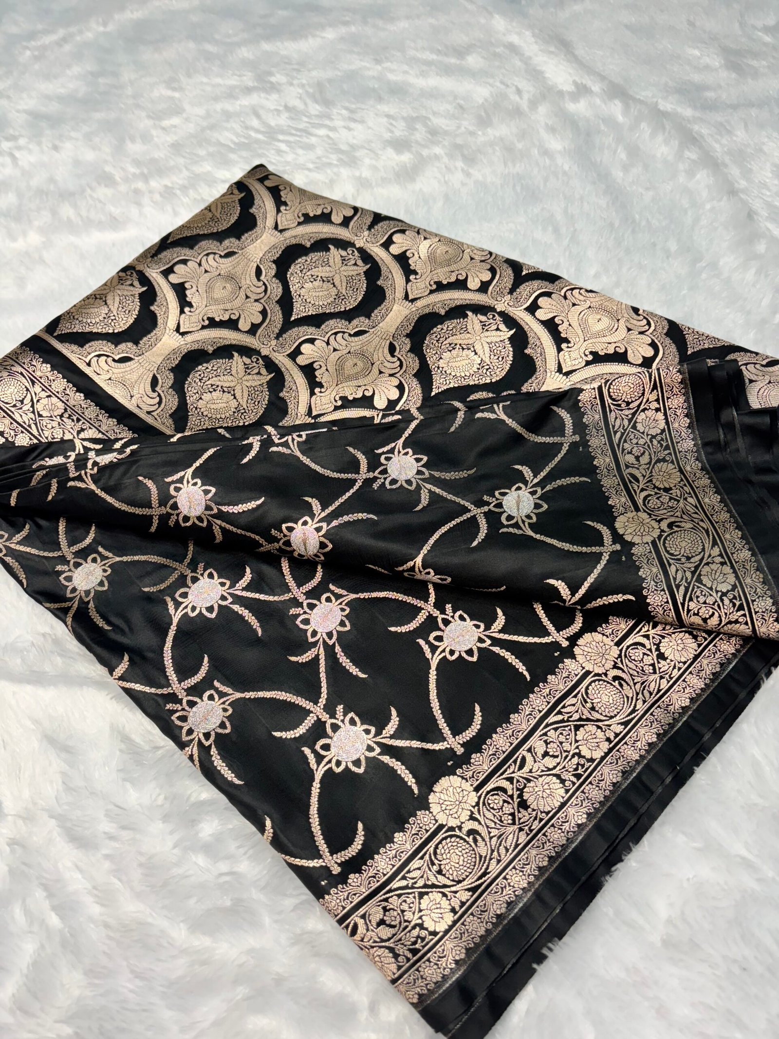 Black Sona Rupa Jaal Mashru Silk Saree