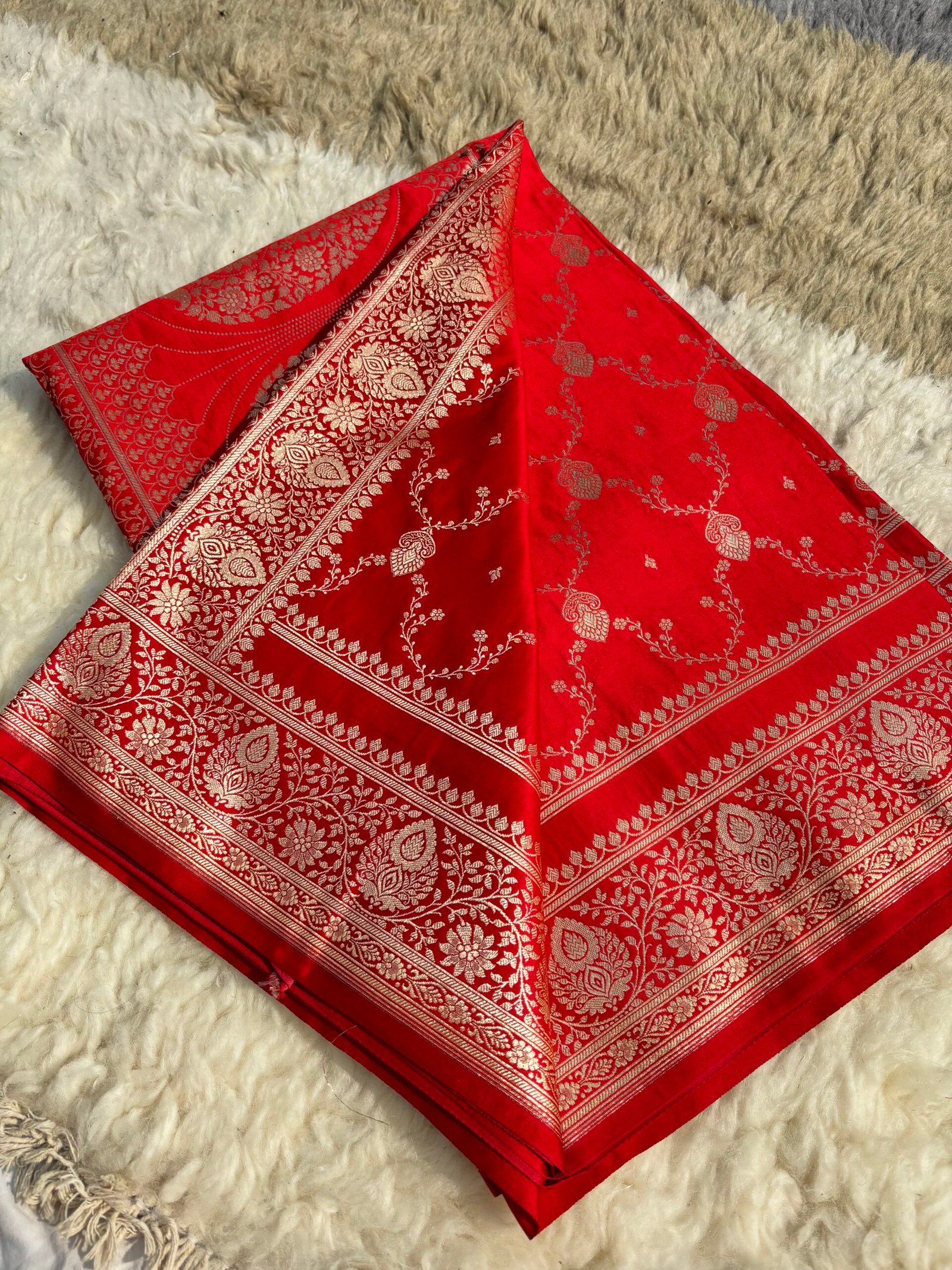 Blood Red Banarasi Satin Silk Saree-Design Detail