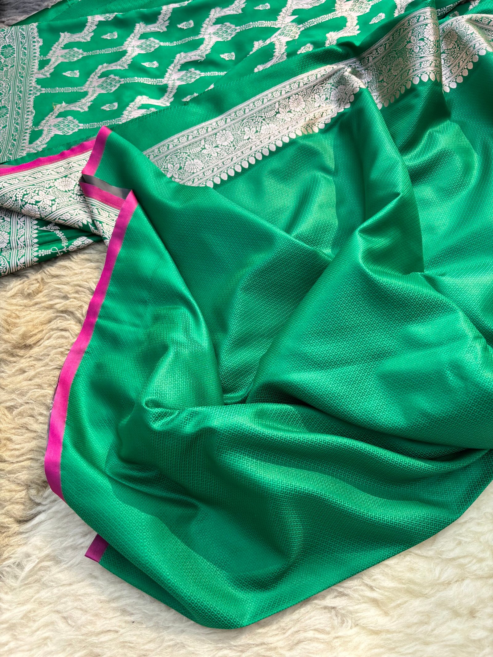 Emerald Green Jaal Mashru Katan Silk Saree-Blouse