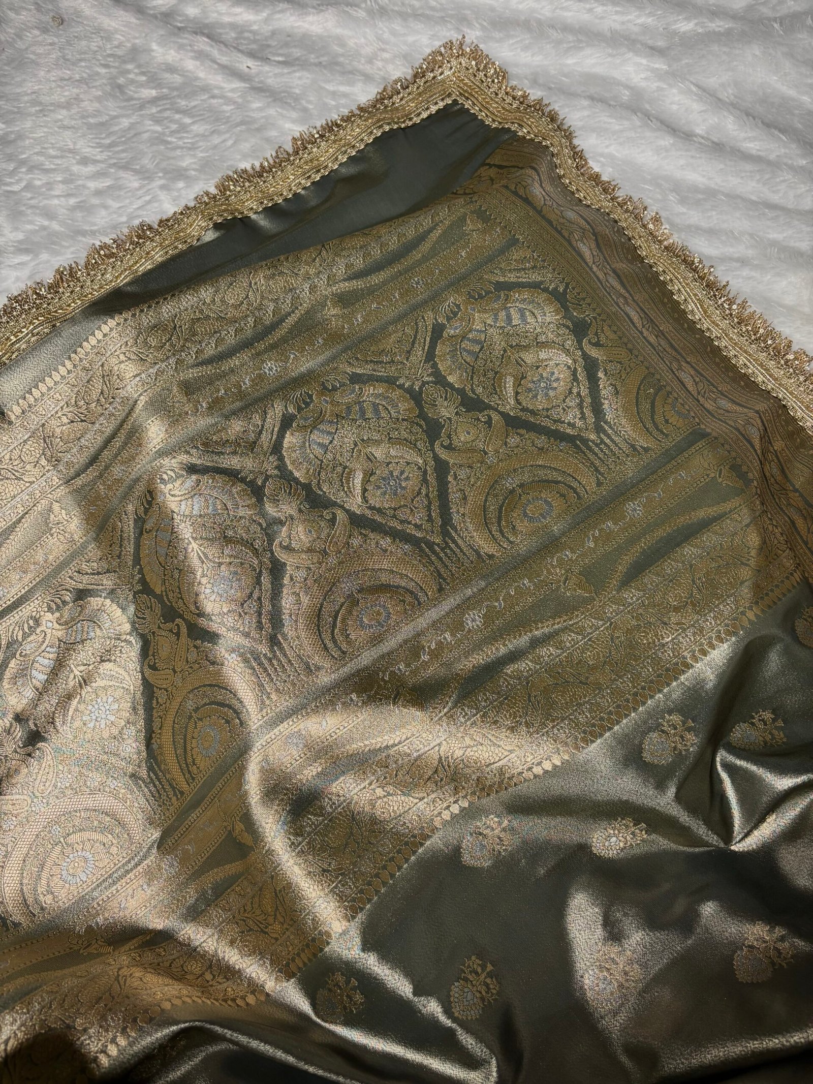 Light Grey Banarasi Tissue Silk With Fancy Lace-Pallu