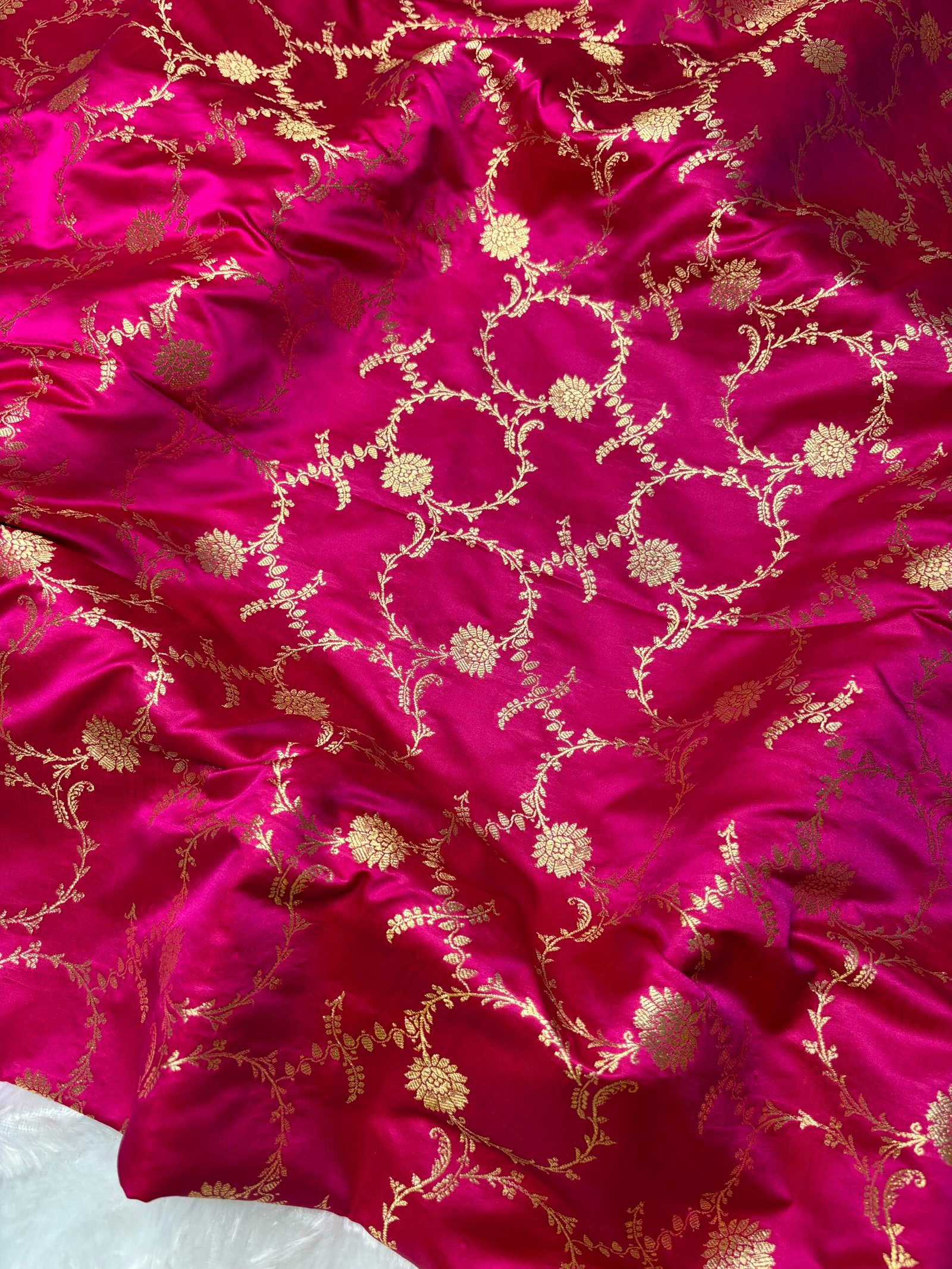 Rani Pink Floral Jaal Satin Katan Silk Banarasi Saree-Front View