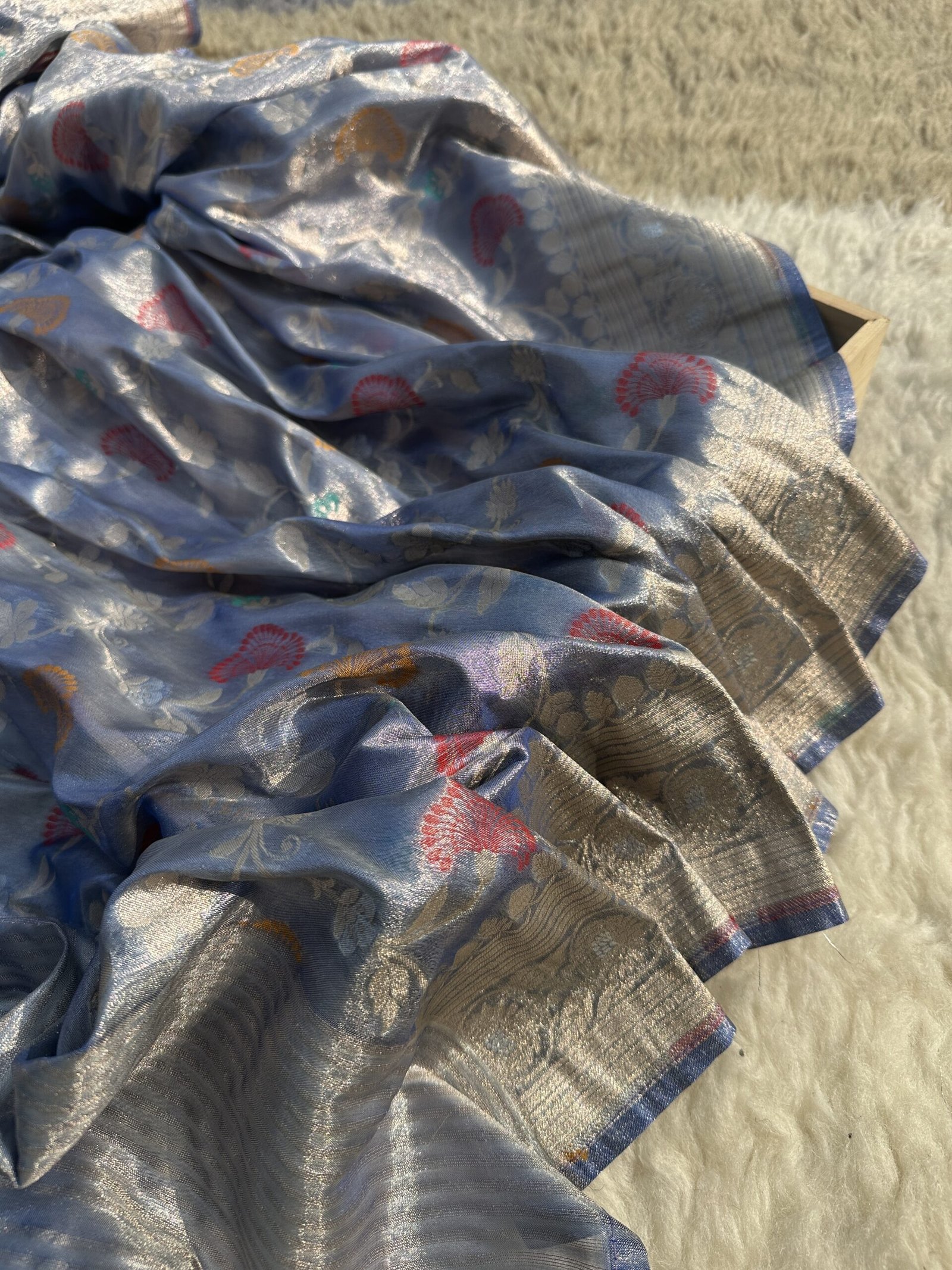 Royal Blue Meena Jaal Banarasi Tissue Saree-Fabric Detail