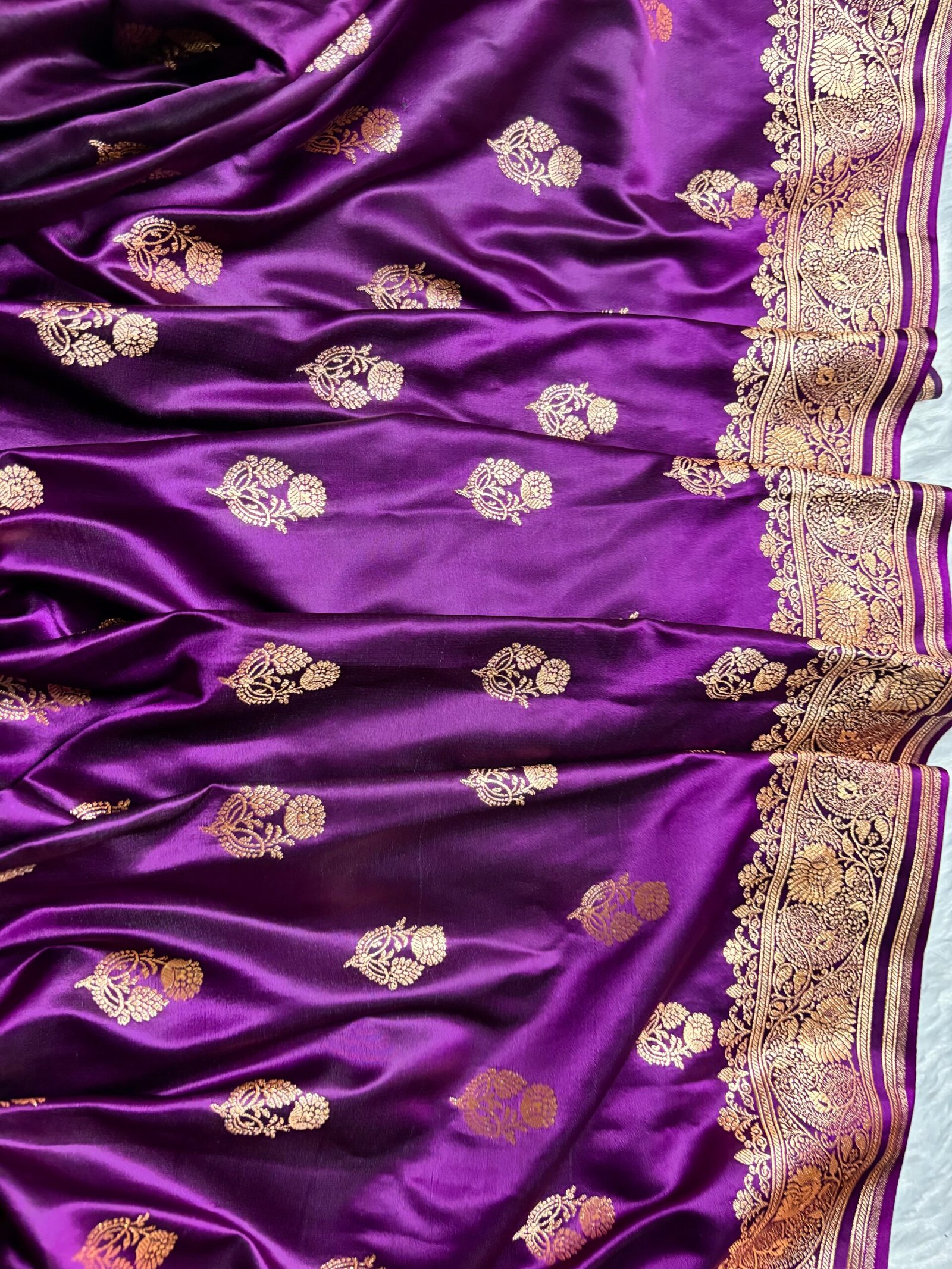 Royal Purple Boota Satin Katan Silk Banarasi Saree-Fabric Detail