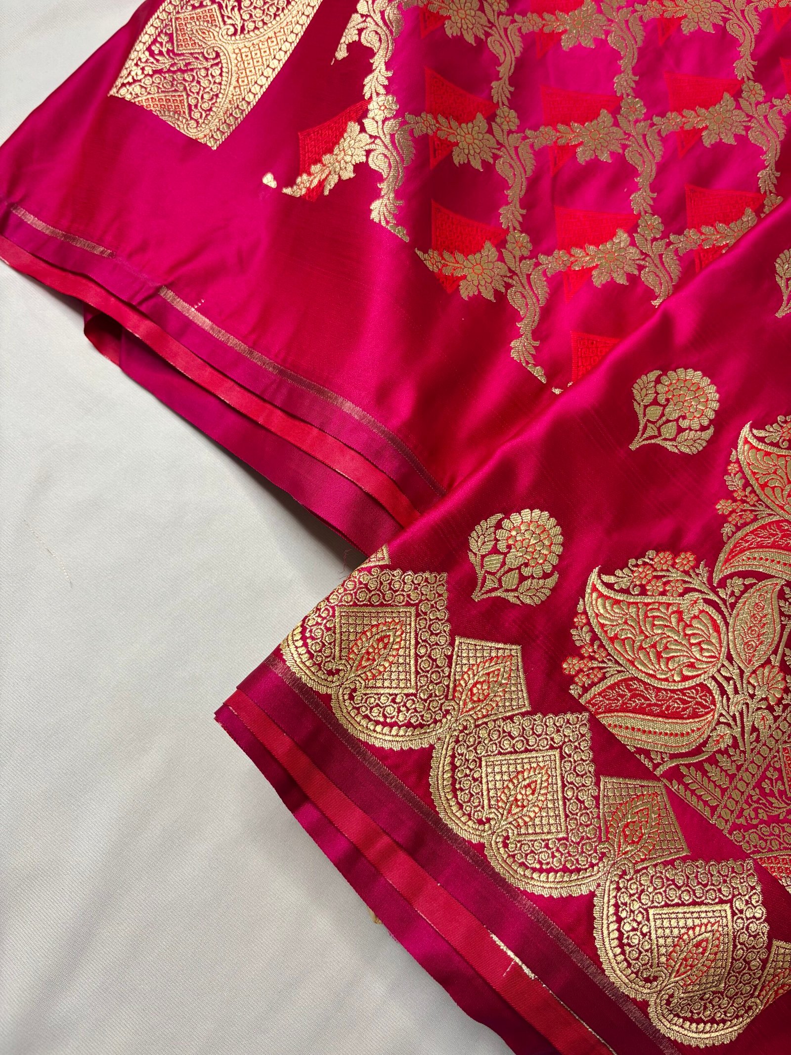 Ruby Pink Mashru Silk Banarasi Suit with Soft Meena Pattern-Fabric Detail