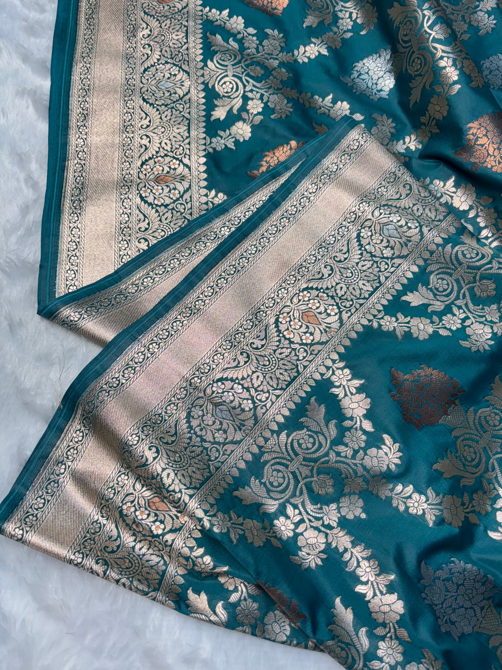 Teal Blue Katan Silk Uppada Banarasi Saree-Border Detail