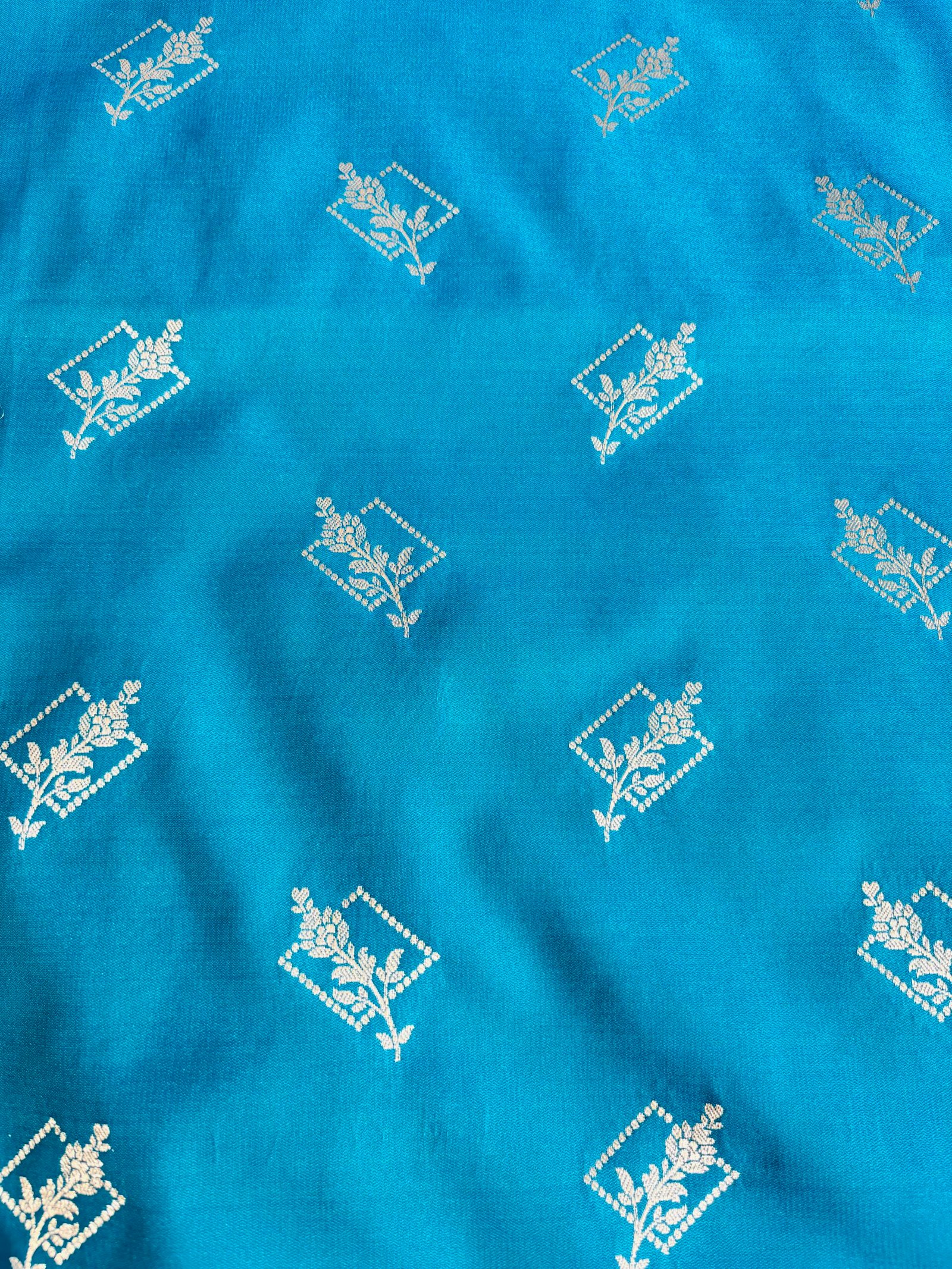 Turquoise Blue Banarasi Booti Mashru Katan Silk Saree-Buta Detail